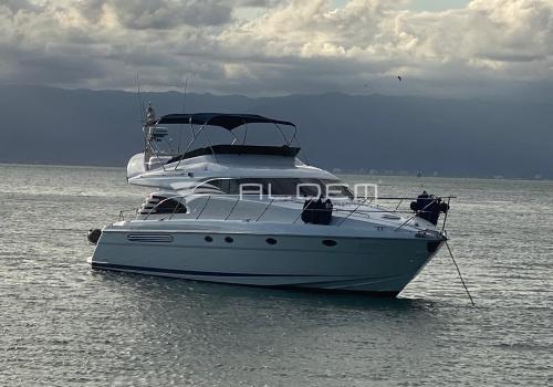 Fairline Squadron 55