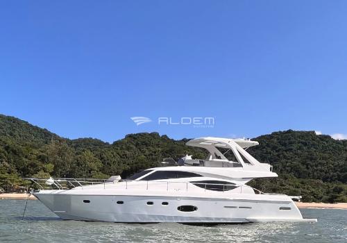 Ferretti 600